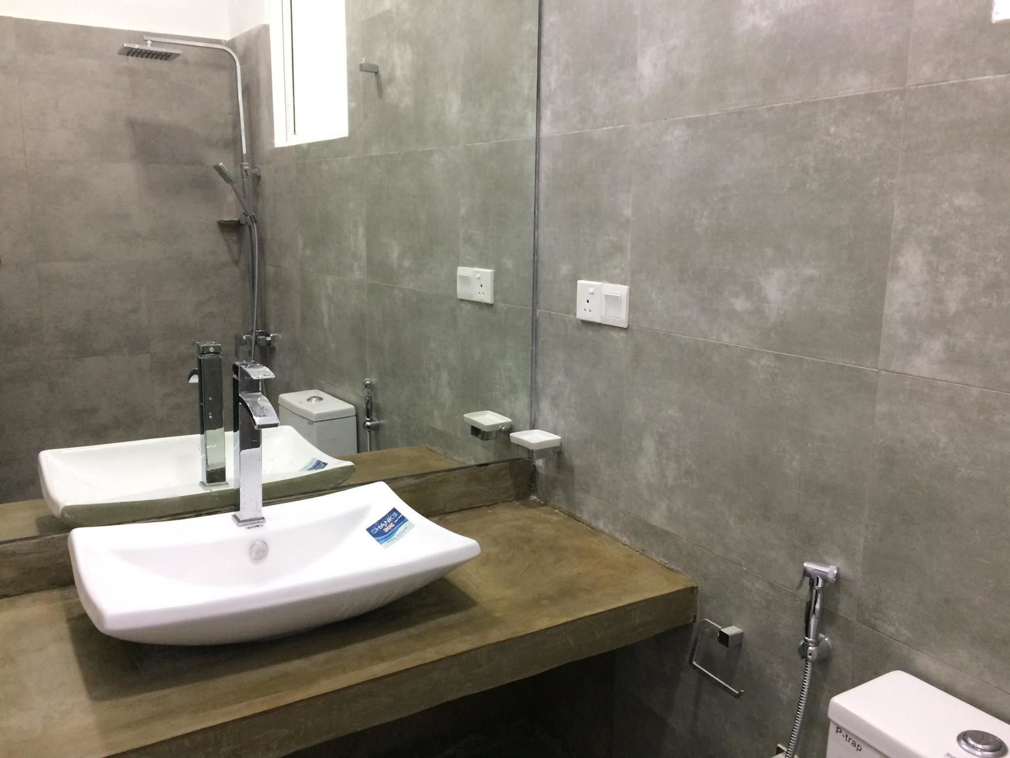 Yoho White Siri Hotel Panadura Exterior photo